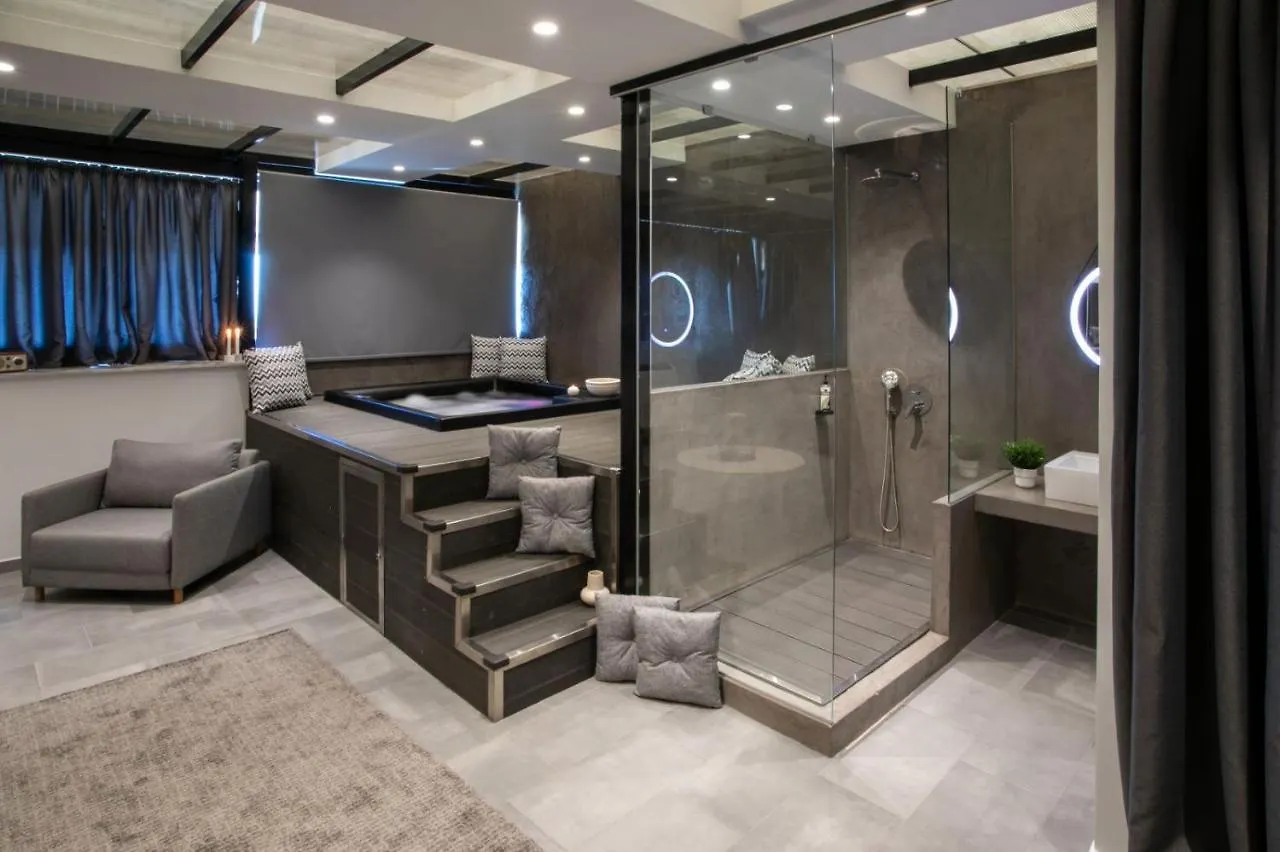 White Trilogy Bed & Breakfast Thessaloniki