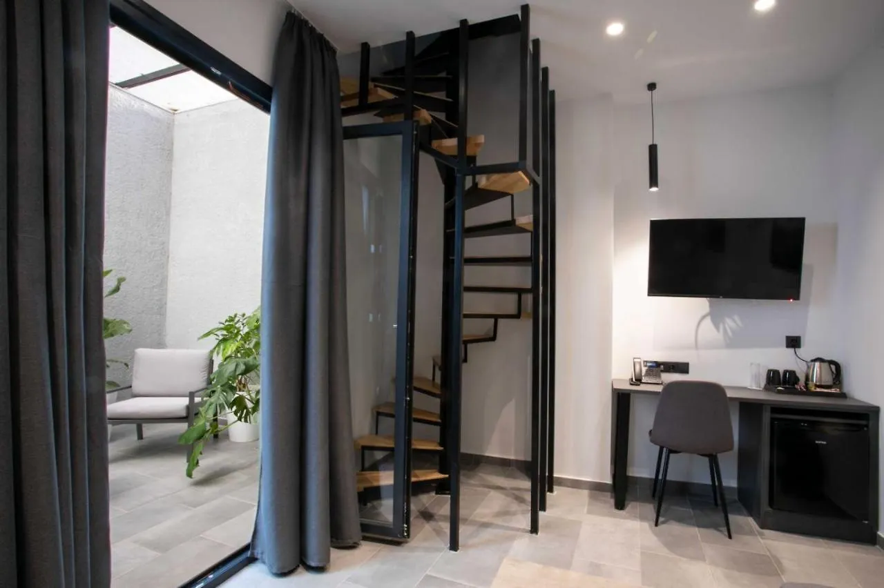 テッサロニキ White Trilogy Bed & Breakfast 0*,